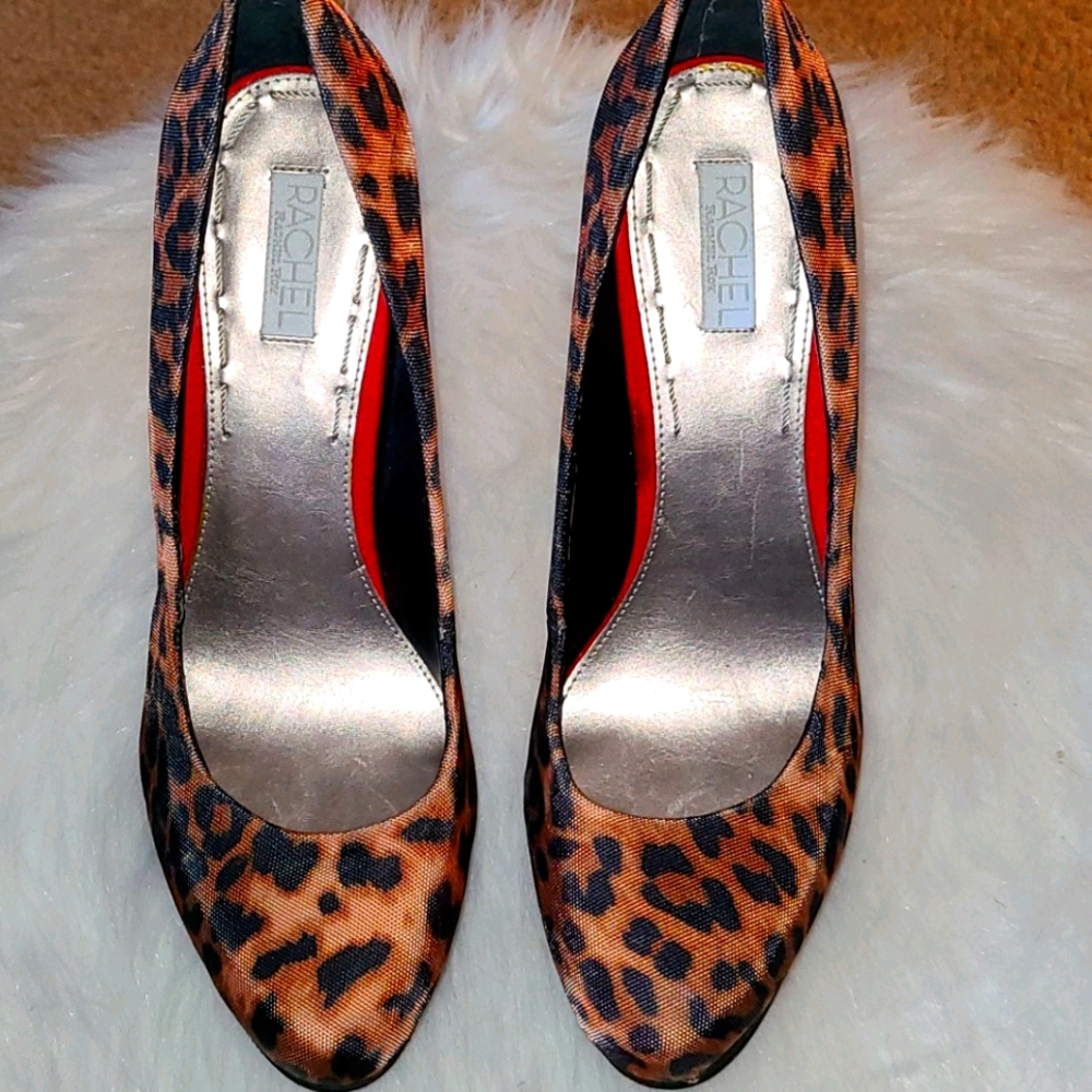 Size 9 Rachel Roy Leopard print red studded heels